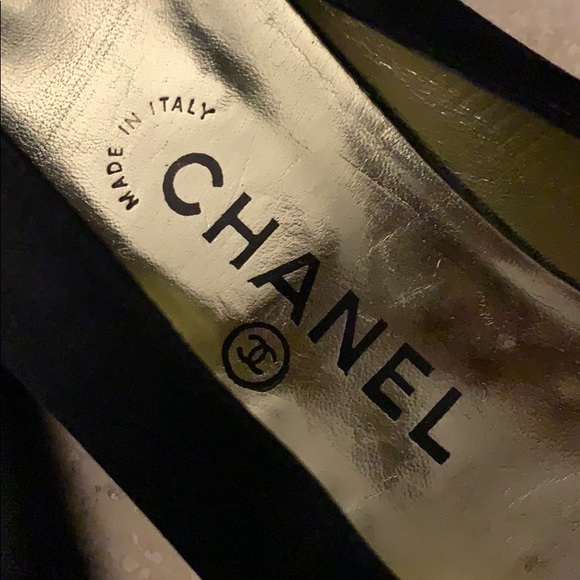 Chanel shoes - Picture 3 of 4